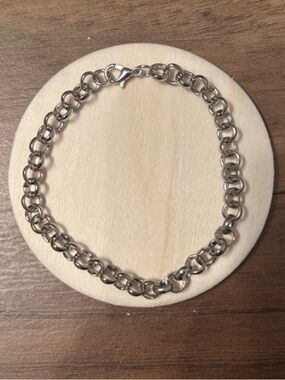 B - Classic Sterling-Color Link Chain Bracelet